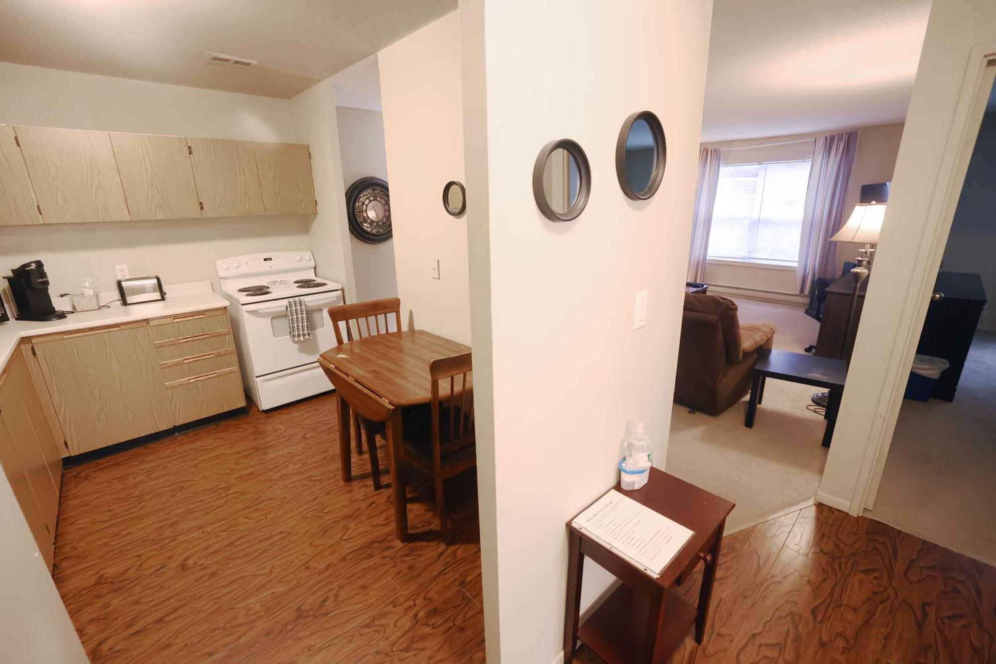 Paris Plaza Apartamento Elliot Lake Exterior foto